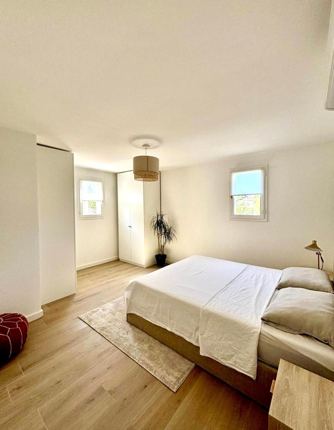 Bastidon Paisible Dans Residence Avec Piscine Fréjus Εξωτερικό φωτογραφία