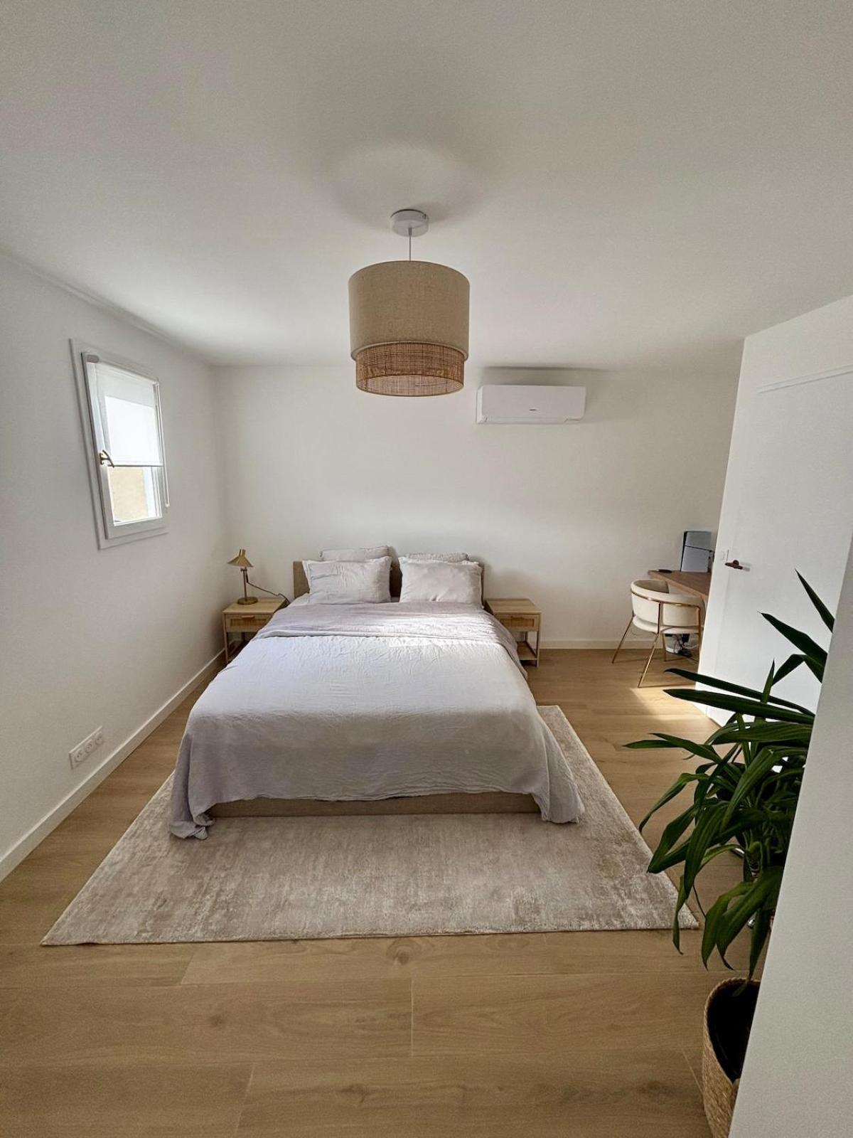 Bastidon Paisible Dans Residence Avec Piscine Fréjus Εξωτερικό φωτογραφία